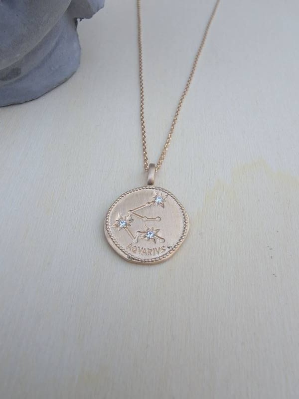 Collier Médaille astro Verseau